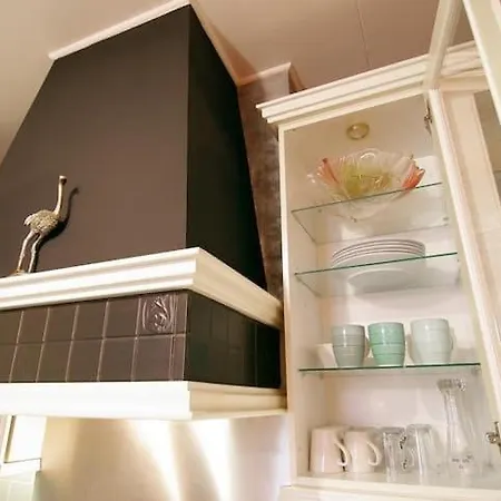 Group Stay, 7 Minutes Away From Amsterdam! Apartment